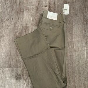 Gap Stretch Lightweight Trouser Size 2R